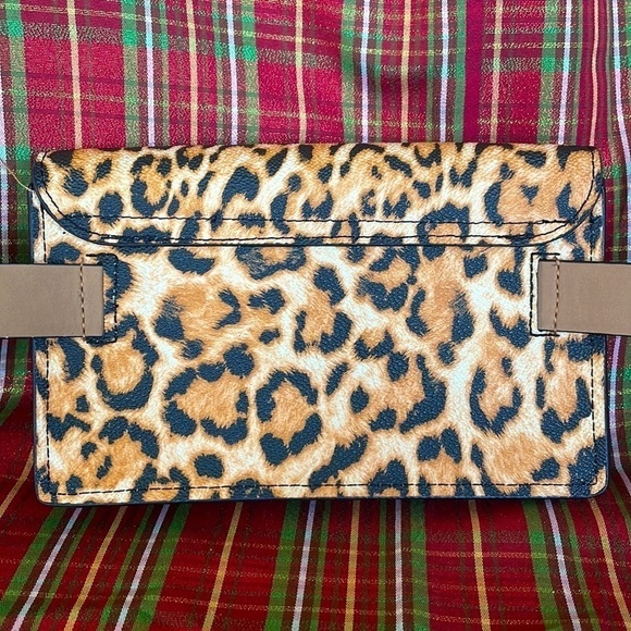 Brand New Michael Kors Black Animal Leopard Print Belt Bag Fanny Pack - Picture 3 of 15